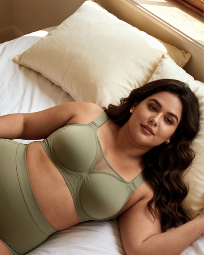 Everyday Compression Bra — Plus-Size Shaping Top — Cygnuss